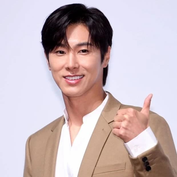 유노윤호 프로필