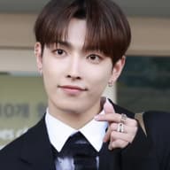 홍중 프로필