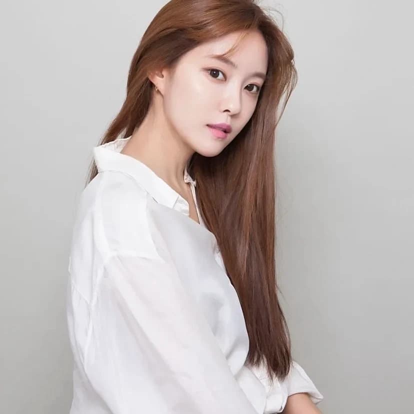 Hyomin portrait