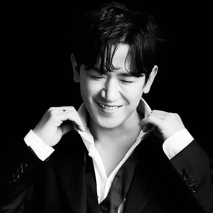Lee Min Woo portrait