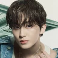 마크 프로필