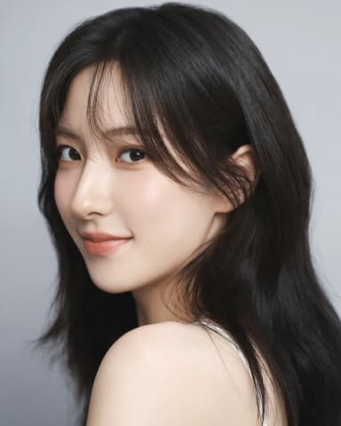 Eunseo portrait